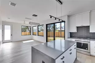 1804 Sylvan Dr, Austin, TX 78741 - Photo 9