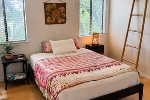 6810 Deatonhill Dr, Austin, TX 78745 - Photo 19