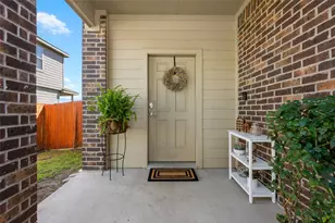 10117 Crescendo Ln, Austin, TX 78747 - Photo 3