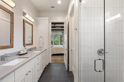 19601 Flying J Boulevard #16, Spicewood, TX 78669 - Photo 27