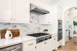 15101 Barrie Dr, Lakeway, TX 78734 - Photo 13