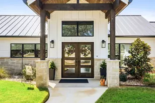 338 Morning Dew Dr, Round Mountain, TX 78663 - Photo 5