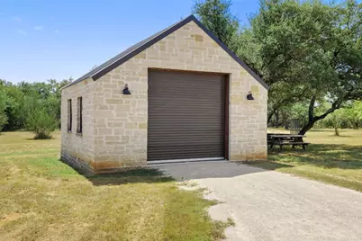 338 Morning Dew Drive, Round Mountain, TX 78663 - Photo 35