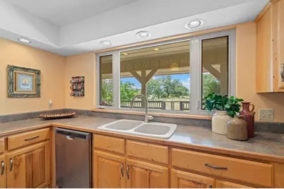 113 Indian Bluff Drive, Kerrville, TX 78028 - Photo 9