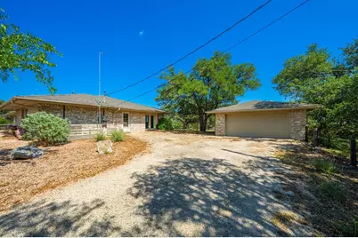 113 Indian Bluff Drive, Kerrville, TX 78028 - Photo 3