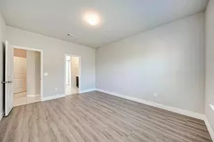 6713 Branrust Dr, Austin, TX 78744 - Photo 15