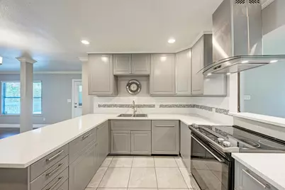 4504 Pack Saddle Pass, Austin, TX 78745 - Photo 3