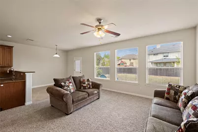 216 Hyltin Street, Hutto, TX 78634 - Photo 13