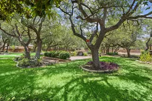 521 Buena Vista Dr, Georgetown, TX 78633 - Photo 35
