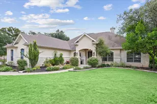 521 Buena Vista Dr, Georgetown, TX 78633 - Photo 3