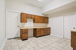 521 Buena Vista Dr, Georgetown, TX 78633 - Photo 27