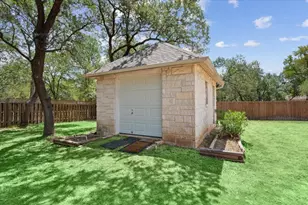 521 Buena Vista Dr, Georgetown, TX 78633 - Photo 39