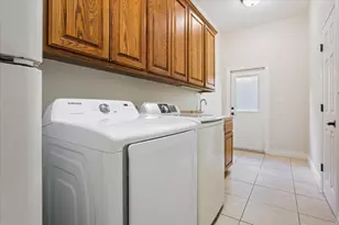 521 Buena Vista Dr, Georgetown, TX 78633 - Photo 29