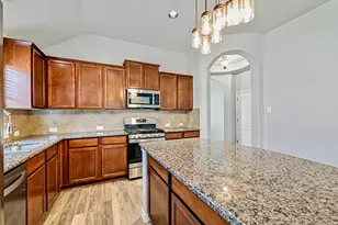 1441 Rainbow Parke Dr, Round Rock, TX 78665 - Photo 3