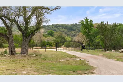 889 Brock Hollow Drive, Johnson City, TX 78636 - Photo 39