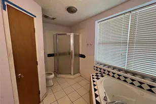 1448 Private Road 6013, Giddings, TX 78942 - Photo 11