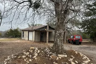 1448 Private Road 6013, Giddings, TX 78942 - Photo 15