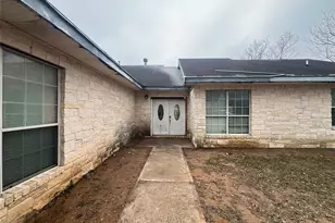 1448 Private Road 6013, Giddings, TX 78942 - Photo 3