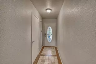 1702 Sunset Dr, Marble Falls, TX 78654 - Photo 3