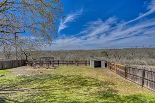 1702 Sunset Dr, Marble Falls, TX 78654 - Photo 33