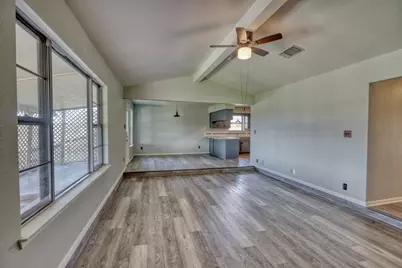 1702 Sunset Drive, Marble Falls, TX 78654 - Photo 5