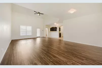 19905 Per Lange Pass, Manor, TX 78653 - Photo 5