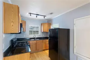 74 Julius St, Austin, TX 78702 - Photo 3