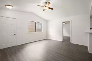 12323 Alderbrook Dr, Austin, TX 78758 - Photo 7