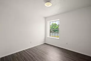 12323 Alderbrook Dr, Austin, TX 78758 - Photo 11