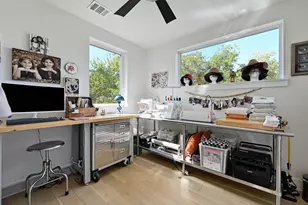 505 Krebs Ln, Austin, TX 78704 - Photo 15