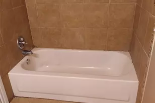 10908 5th St, Jonestown, TX 78645 - Photo 19