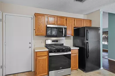 4700 Fallenash Drive, Austin, TX 78725 - Photo 13