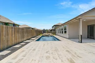 2158 Flintshire Dr, New Braunfels, TX 78130 - Photo 31