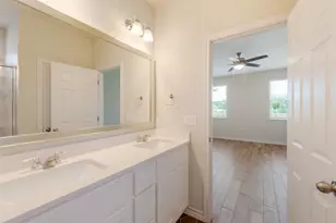 12008 Saddle Rock Dr, Austin, TX 78725 - Photo 17