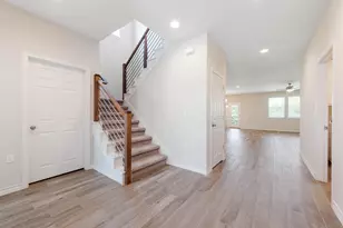 12008 Saddle Rock Dr, Austin, TX 78725 - Photo 21