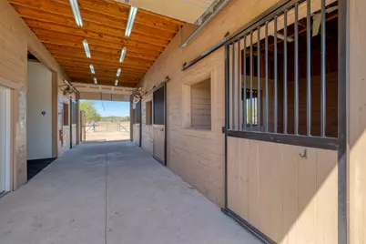 154 Three Oaks Lane, Bastrop, TX 78602 - Photo 27