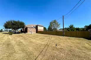 237 Cardinal Dr, Bastrop, TX 78659 - Photo 35