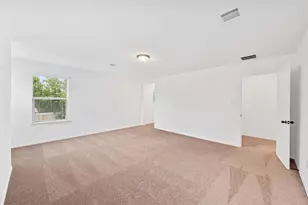 210 McGinnis Trl, Kyle, TX 78640 - Photo 7