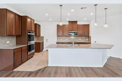 210 McGinnis Trail, Kyle, TX 78640 - Photo 3