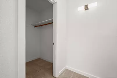 300 E Croslin Street #106, Austin, TX 78752 - Photo 23