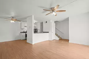 300 E Croslin St, Austin, TX 78752 - Photo 3