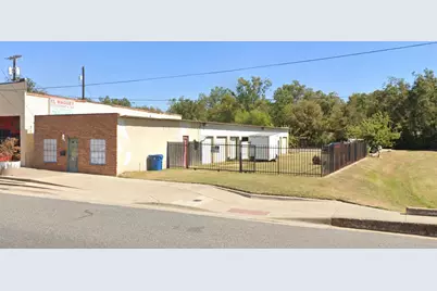 117 S Main Street, Elgin, TX 78621 - Photo 3