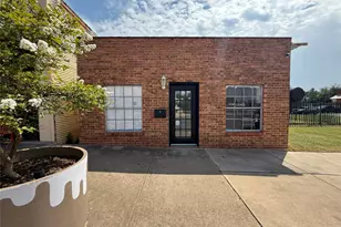 117 S Main St, Elgin, TX 78621 - Photo 1