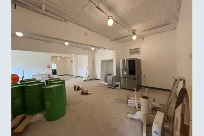 117 S Main Street, Elgin, TX 78621 - Photo 17