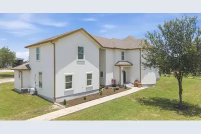 1206 Walter Hoffman Road, Cedar Creek, TX 78612 - Photo 5
