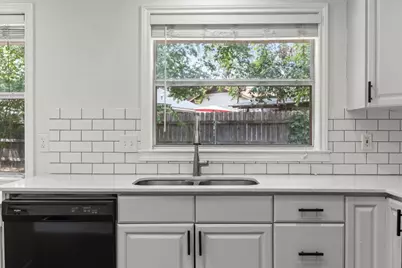 10408 Firethorn Lane, Austin, TX 78750 - Photo 7