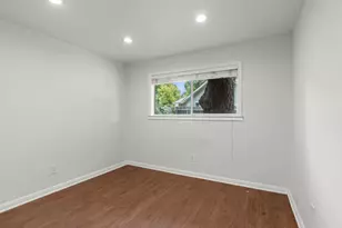 10408 Firethorn Ln, Austin, TX 78750 - Photo 13