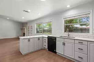 10408 Firethorn Ln, Austin, TX 78750 - Photo 5