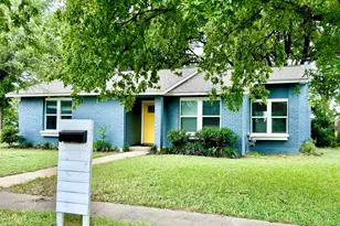 4914 Scarsdale Dr, Austin, TX 78744 - Photo 1
