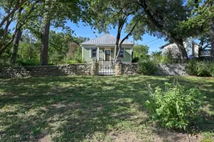 1603 Taylor Gaines St, Austin, TX 78741 - Photo 5